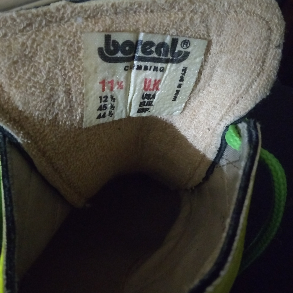 Boreal climbing shoes